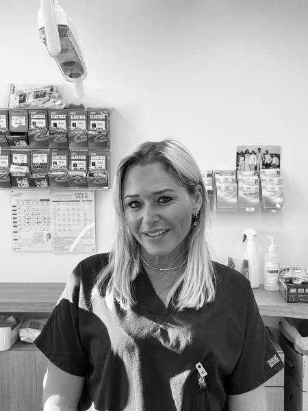 Dr Frédérique MADAR